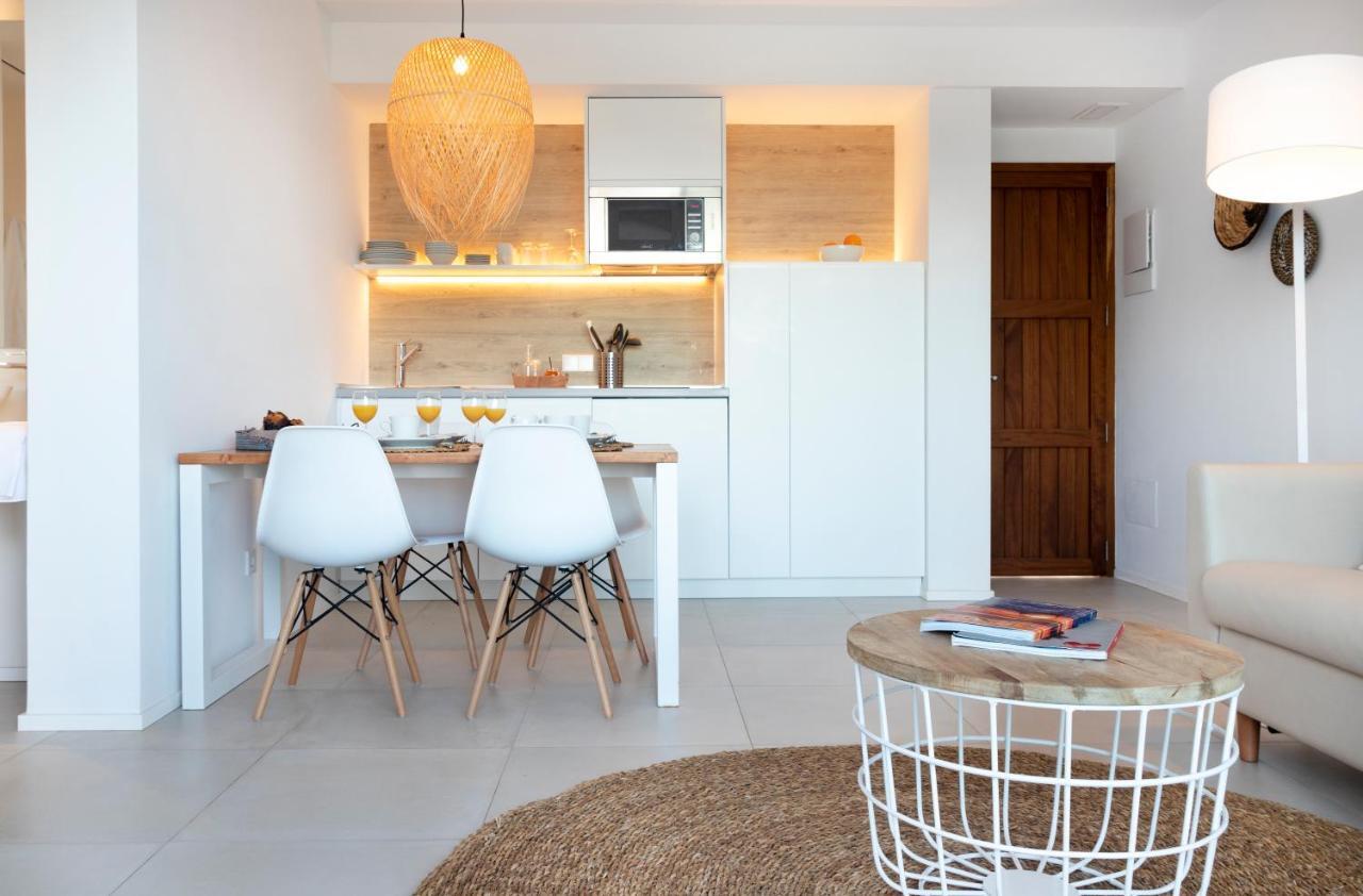 Gaviota - Emar Hotels Adults Only Es Calo  Εξωτερικό φωτογραφία